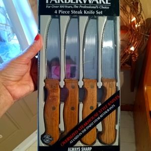 Farberware 4 pc Steak knife set